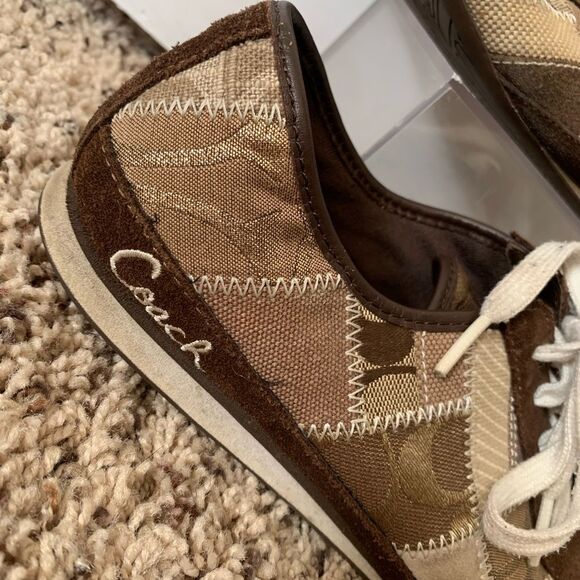 Coach | signature logo Tidy style shoes size 8.5 - Picture 8 of 9